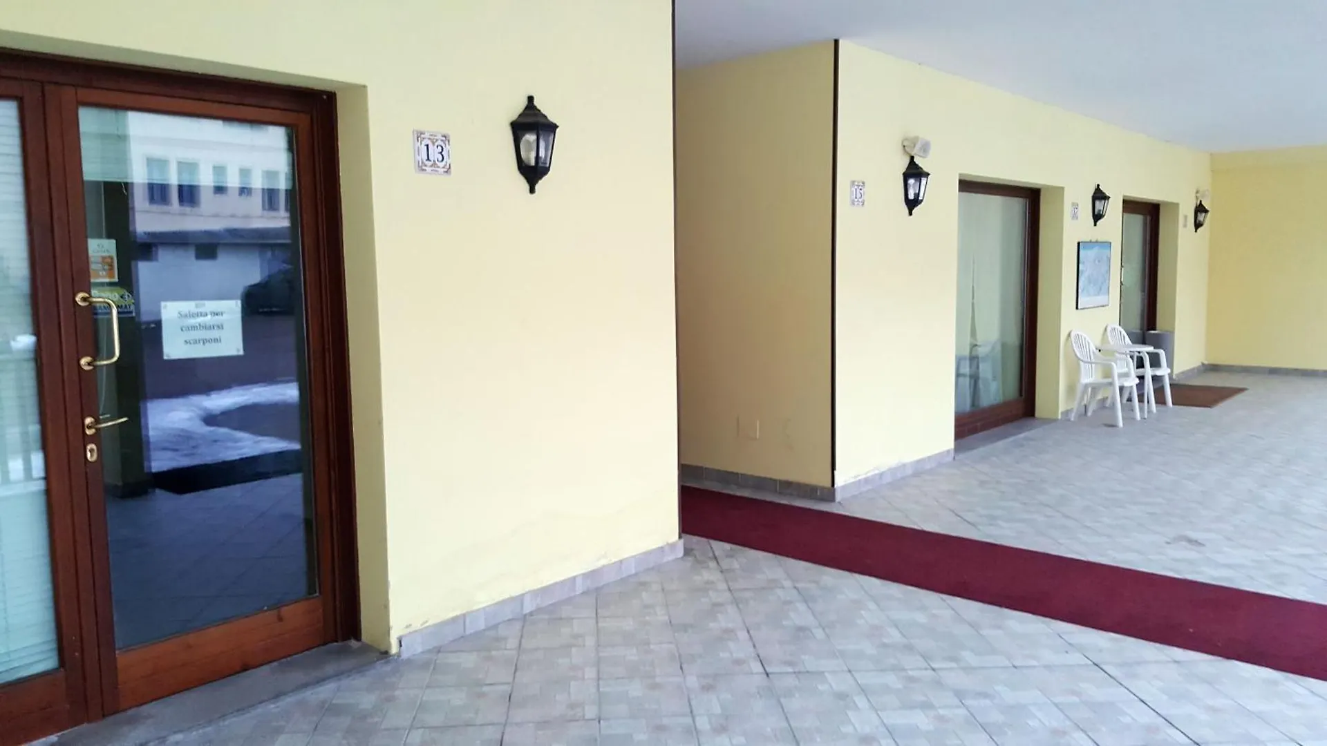 Residence Cimone Supersci Polle-Life Riolunato 4*,